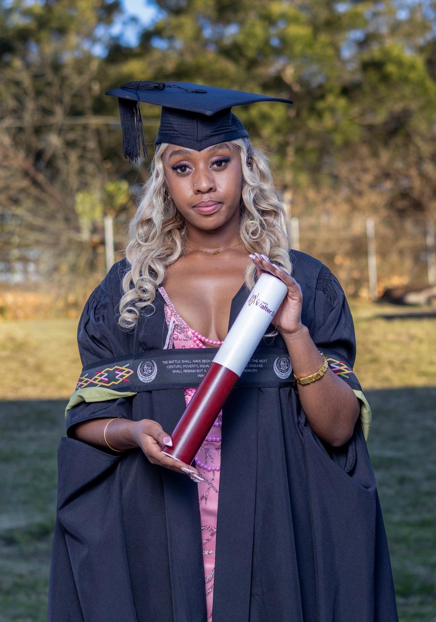 Graduation tour image 7