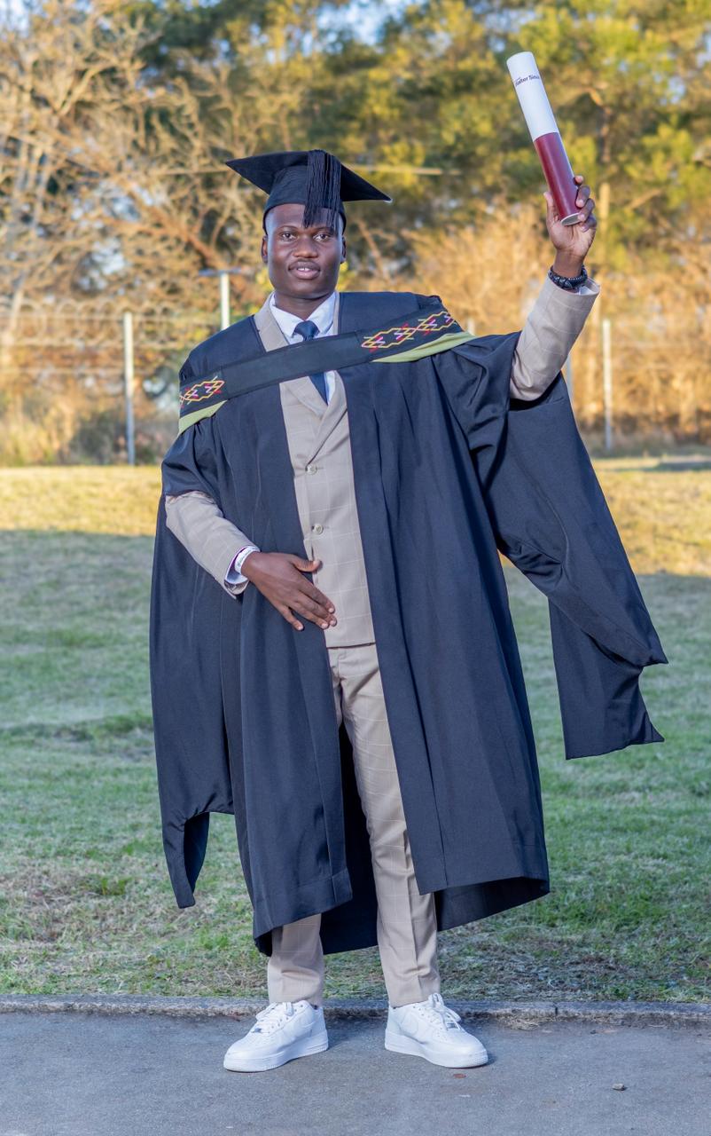 Graduation tour image 11