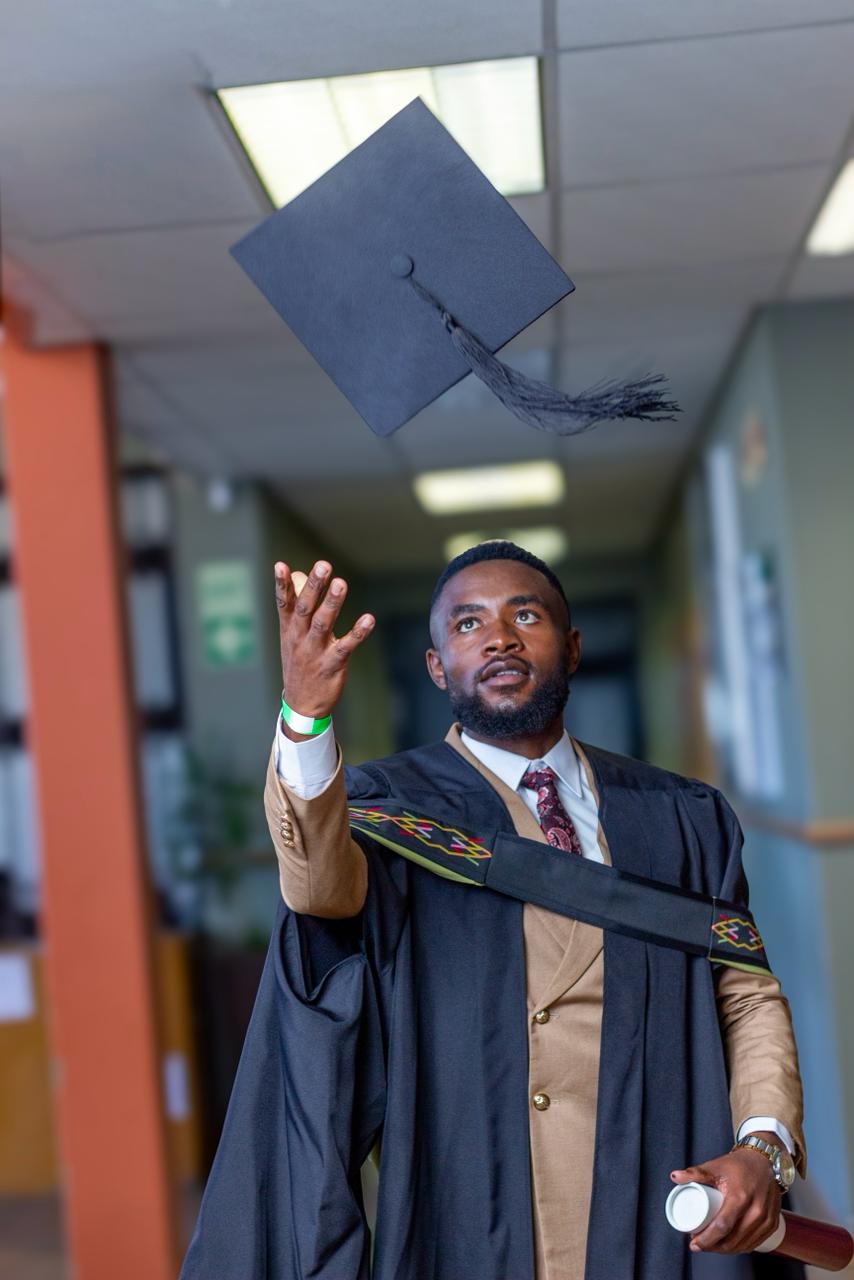 Graduation tour image 15